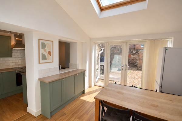 Holly Avenue, Jesmond,