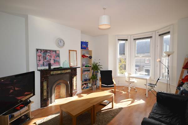 Holly Avenue, Jesmond,
